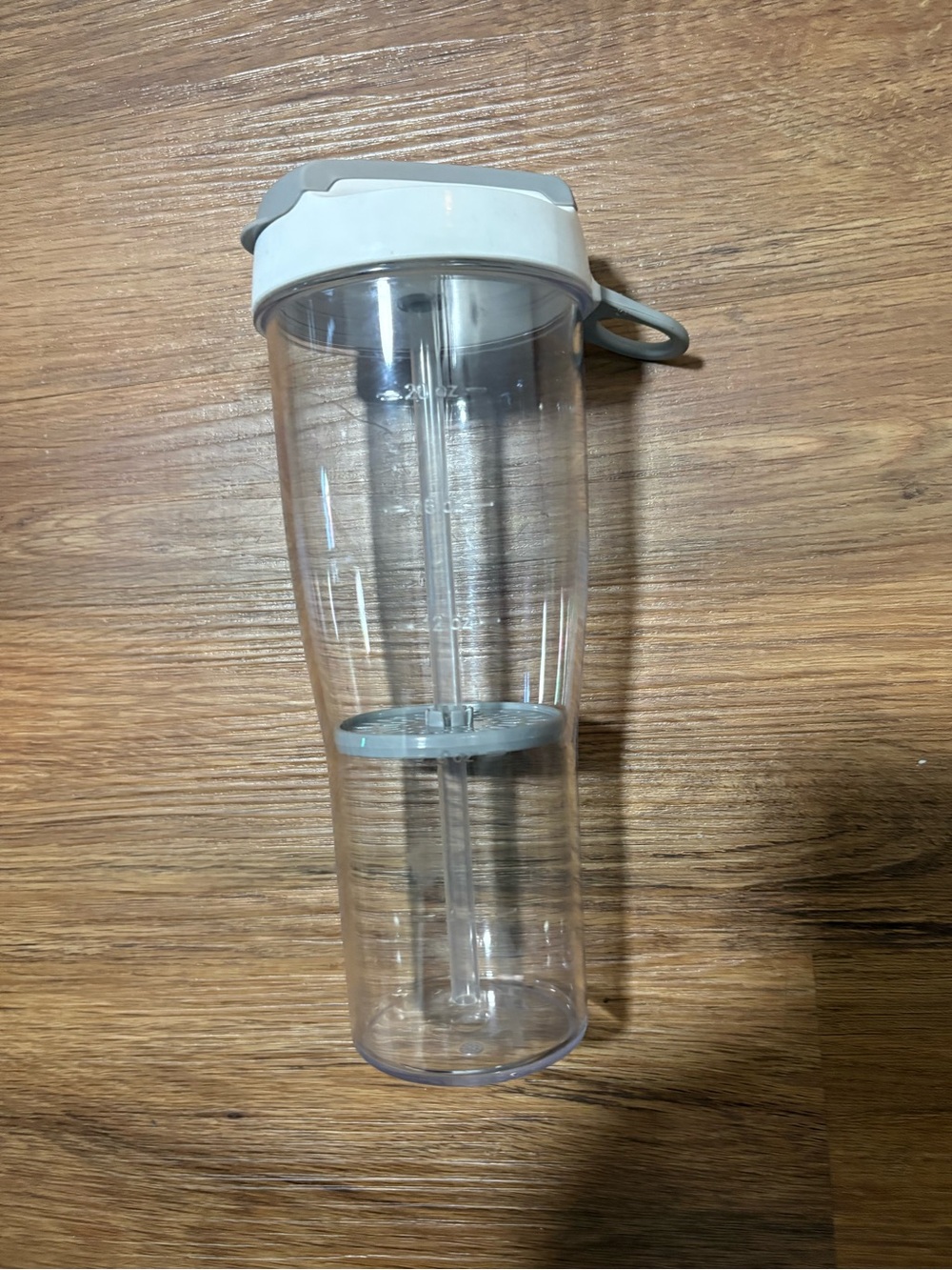 Pampered Chef 20 Oz Infuser Water Bottle Gray Flip Top Straw Fruit Infusion Cup